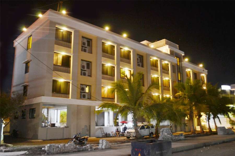 שירדי Hotel Sai Smaran מראה חיצוני תמונה