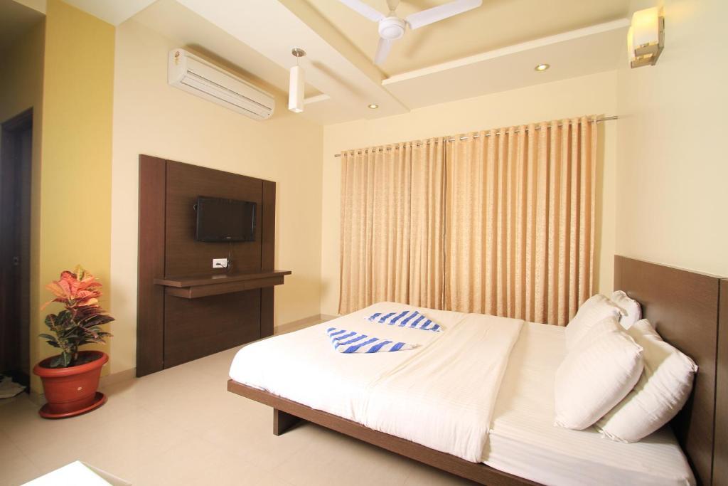 שירדי Hotel Sai Smaran חדר תמונה